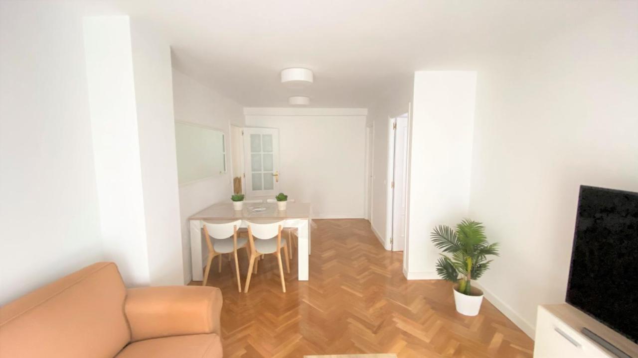 Apartamento Las Rozas Centro Con Parking Incluido Luaran gambar
