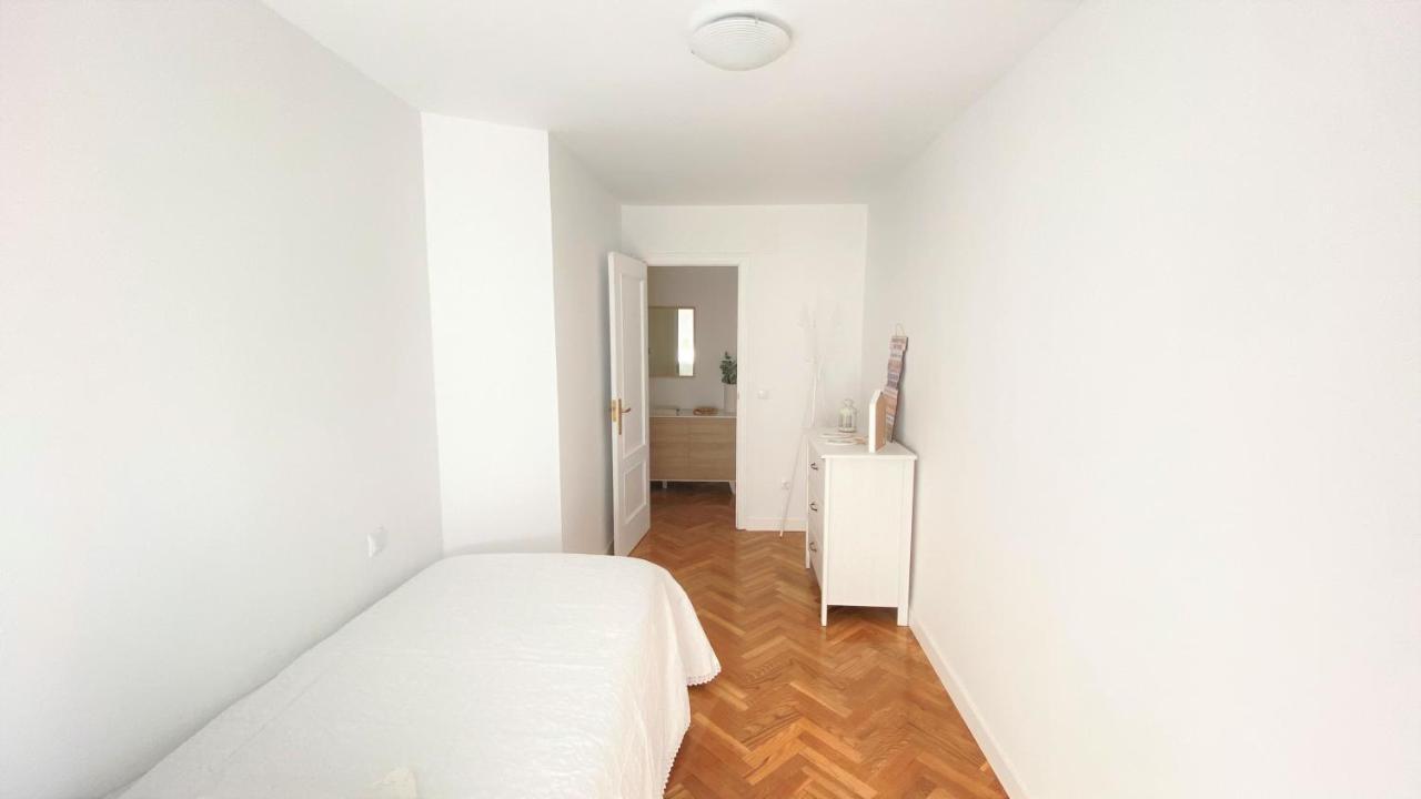 Apartamento Las Rozas Centro Con Parking Incluido Luaran gambar