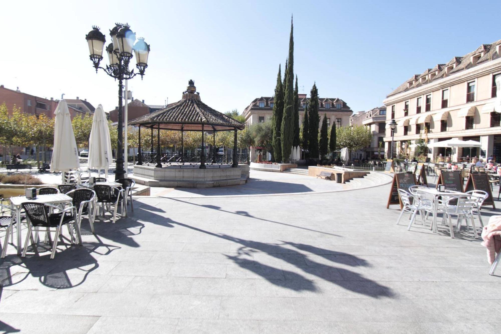 Apartamento Las Rozas Centro Con Parking Incluido Luaran gambar