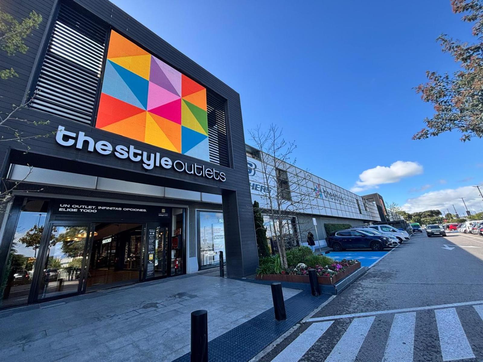 Apartamento Las Rozas Centro Con Parking Incluido Luaran gambar